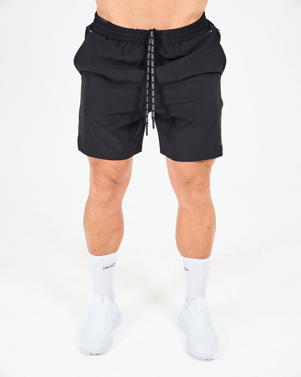 Mens Train 6-Inch Shorts - Black image 0