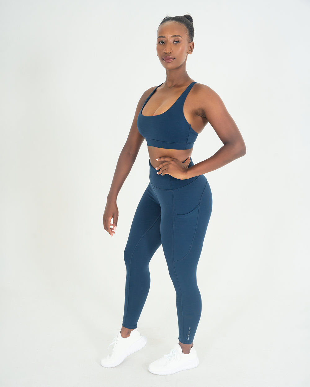 Womens Core Sports Bra - Navy image 5