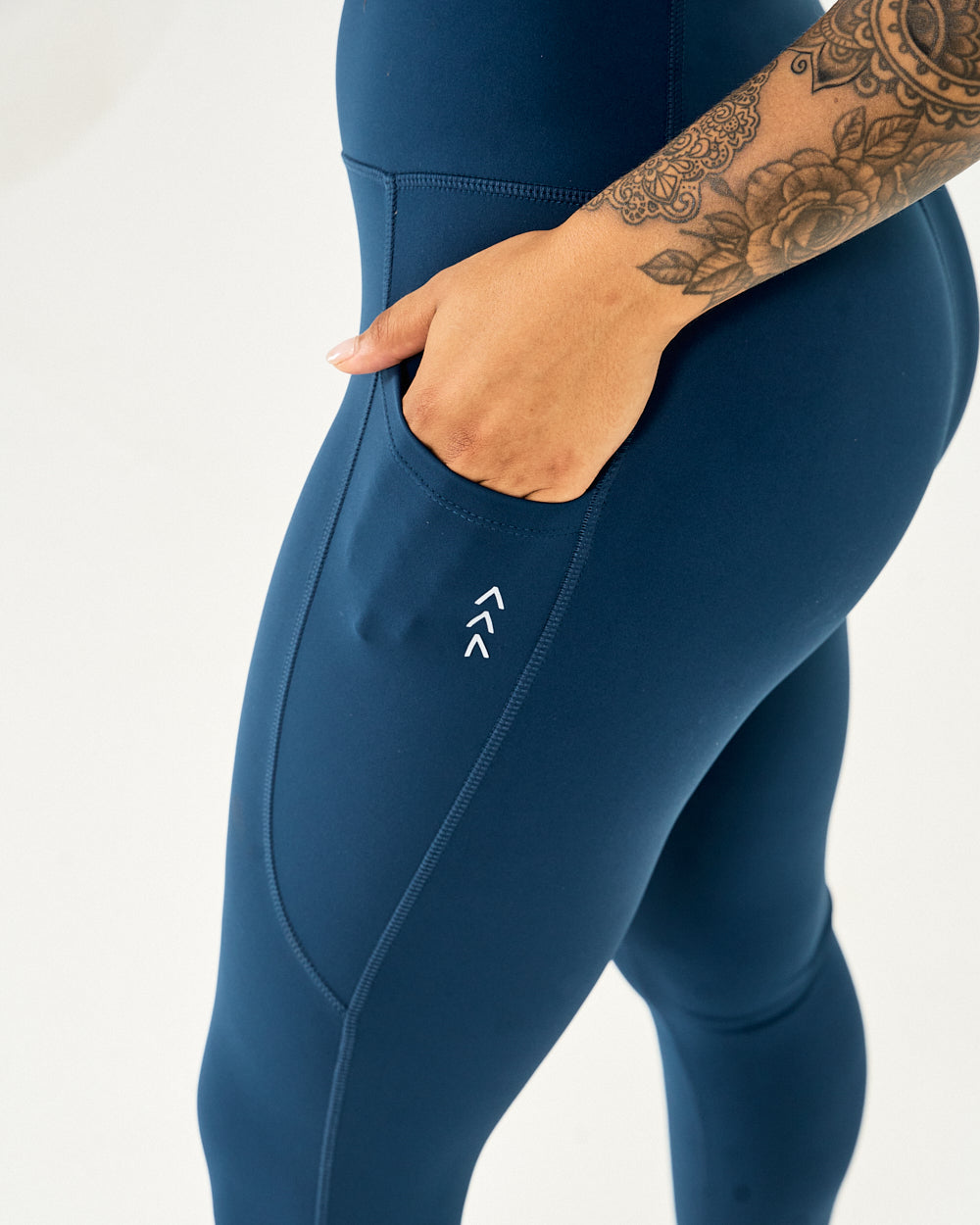Womens Core Leggings - Navy image 4