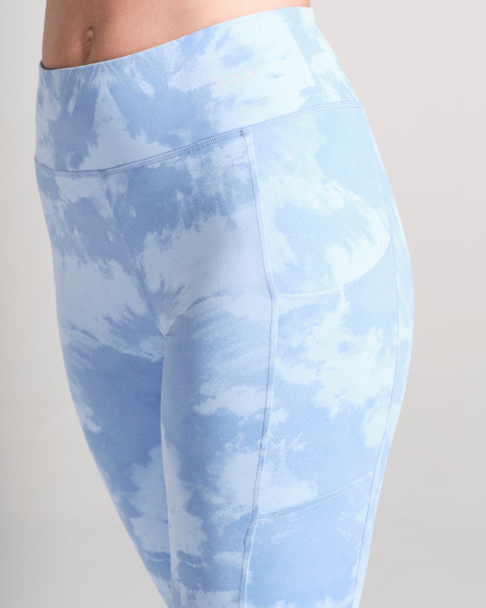 Printed 7/8 Leggings - Pale Blue image 4