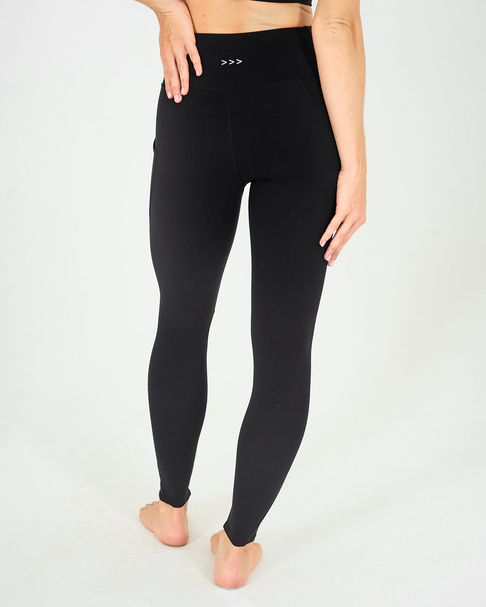 Womens 7/8 Leggings - Black image 2
