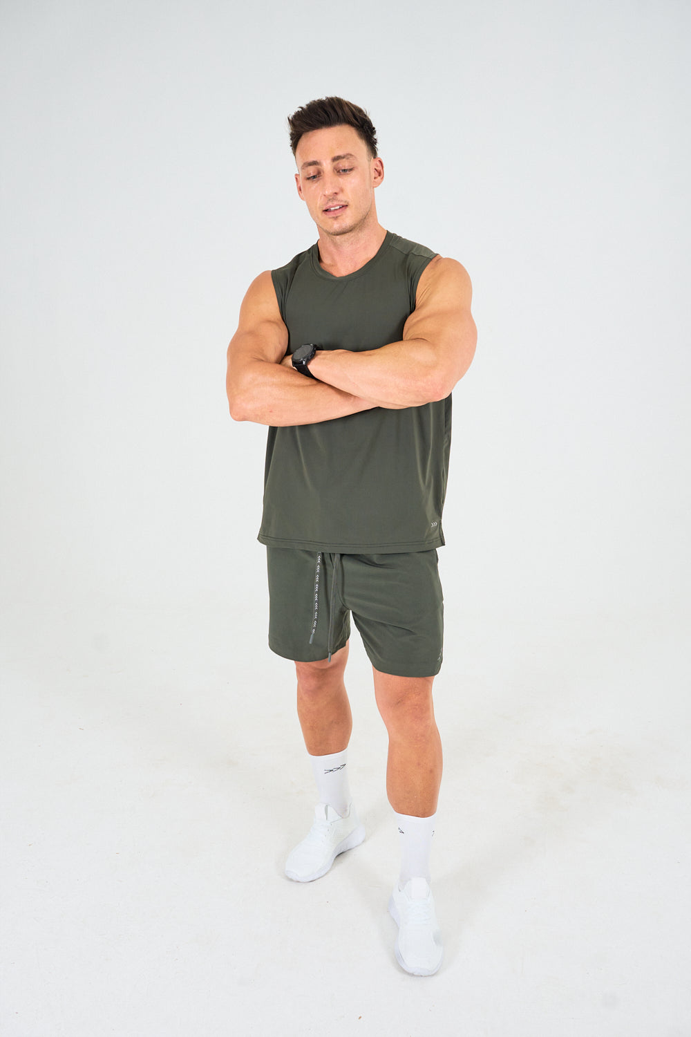 Mens Train 6-Inch Shorts - Olive Green image 5